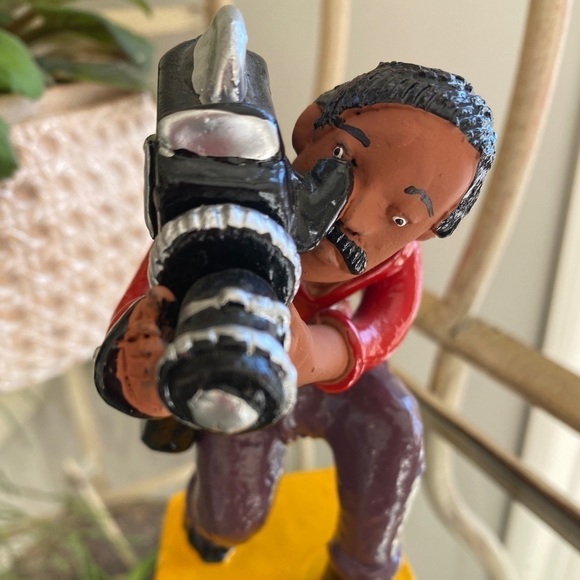 RARE FIND Vintage -Work of the Popular Artist Mestre Luiz Antônio - TV cameraman - Picture 10 of 11